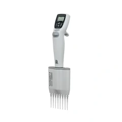 BRAND Transferpette Electronic Multichannel, light grey handheld pipette with display and eight-channel tip holder