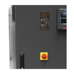 Huber Unistat T320 with Pilot ONE – view 2